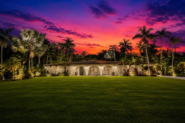 $1,075,000 | 4201 Southwest 102nd Avenue, Davie, FL 33328