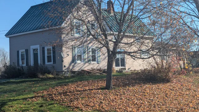 $250,000 | 477 Malbons Mills Road, Skowhegan, ME 04976