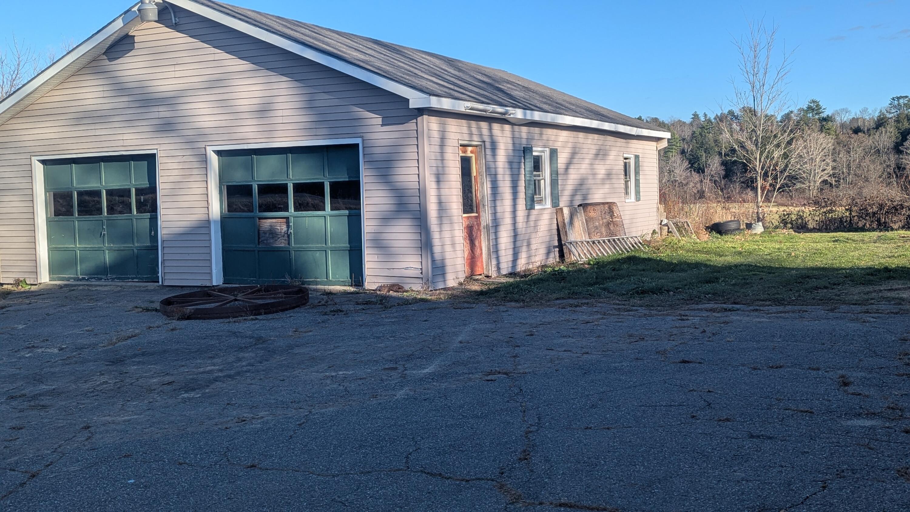 477 Malbons Mills Road Skowhegan, ME 04976 - Photo 12 of 37 PXL_20251102_193412052.PORTRAIT.ORIGINAL