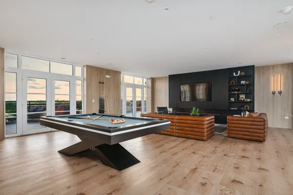 $4,800 | 3115 Birch Lane, River Grove, IL 60171