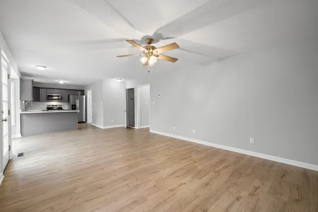 $2,295 | 3118 Larson Lane, Clarksville, TN 37043