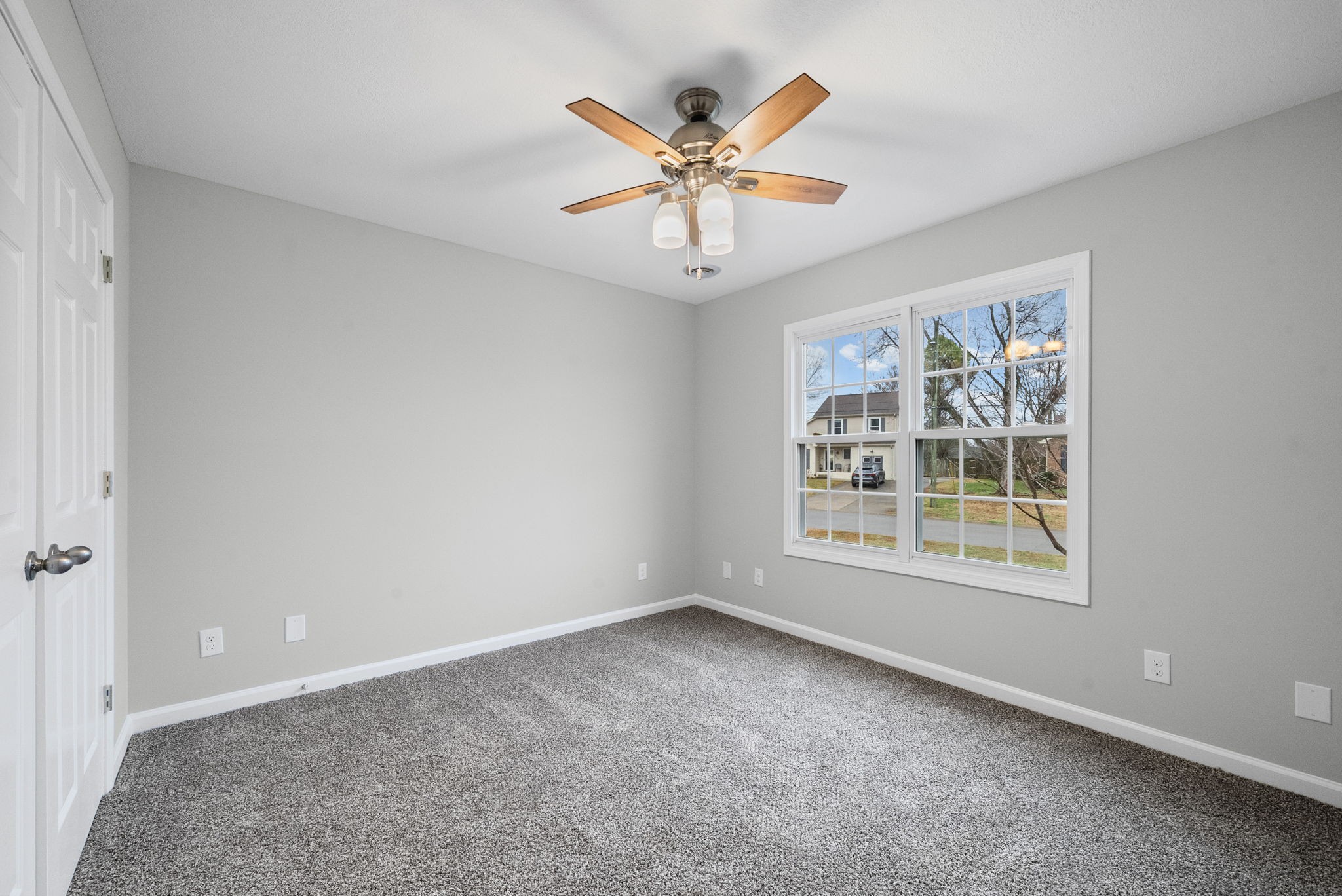 3118 Larson Lane Clarksville, TN 37043 - Photo 28 of 37 a view of an empty room with a window