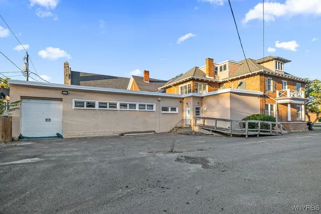 $479,000 | 640 Park Place, Niagara Falls, NY 14301