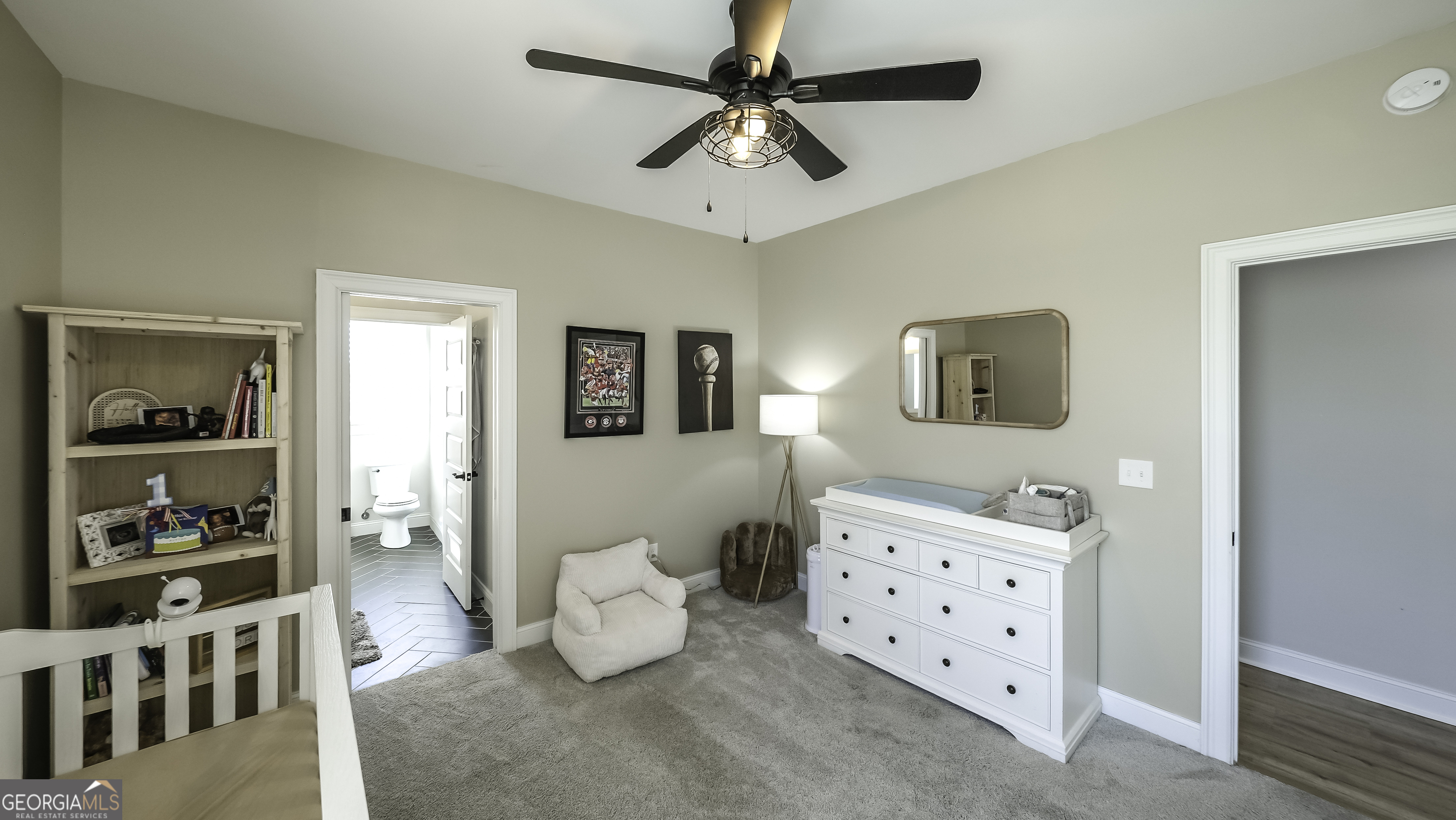 2392 Welcome Road Roopville, GA 30170 - Photo 33 of 43 a living room with furniture
