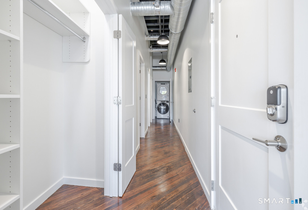 424 Main Street, Unit G Middletown, CT 06457 - Photo 6 of 17