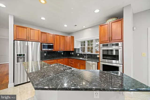 $5,500 | 6168 Deer Ridge Trail, Springfield, VA 22150