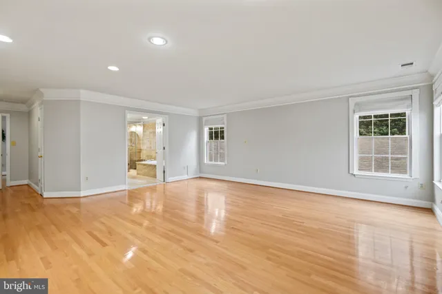 $5,500 | 6168 Deer Ridge Trail, Springfield, VA 22150