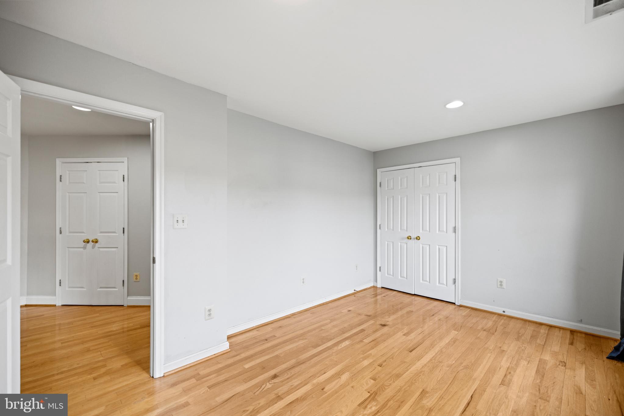 6168 Deer Ridge Trail Springfield, VA 22150 - Photo 38 of 76