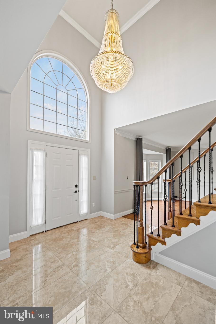 6168 Deer Ridge Trail Springfield, VA 22150 - Photo 4 of 76