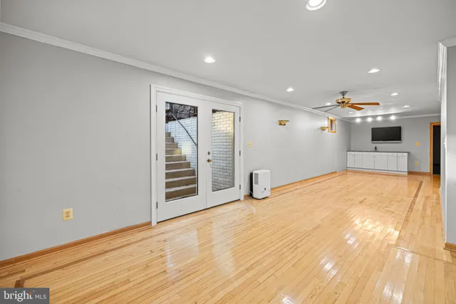 $5,500 | 6168 Deer Ridge Trail, Springfield, VA 22150