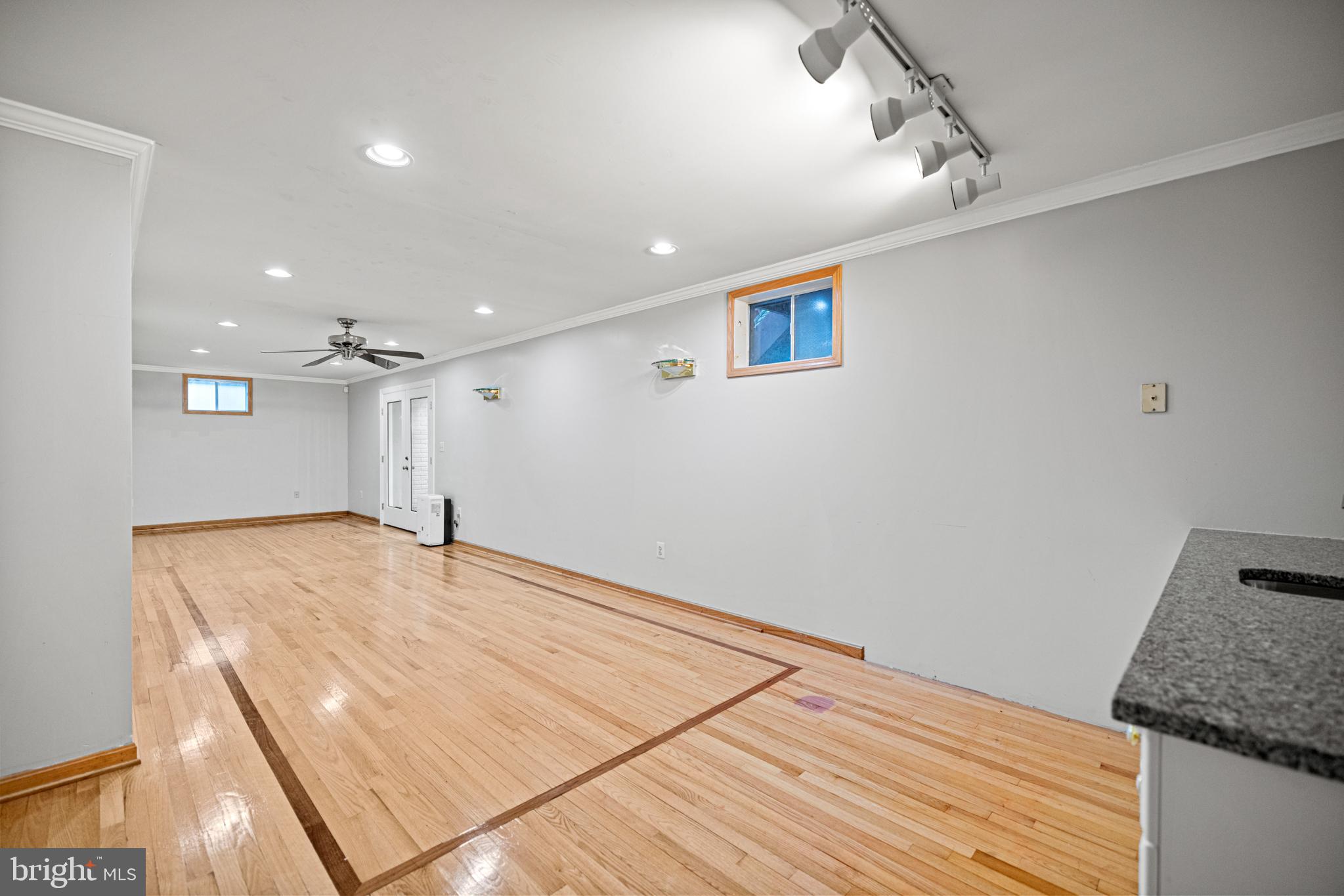 6168 Deer Ridge Trail Springfield, VA 22150 - Photo 54 of 76