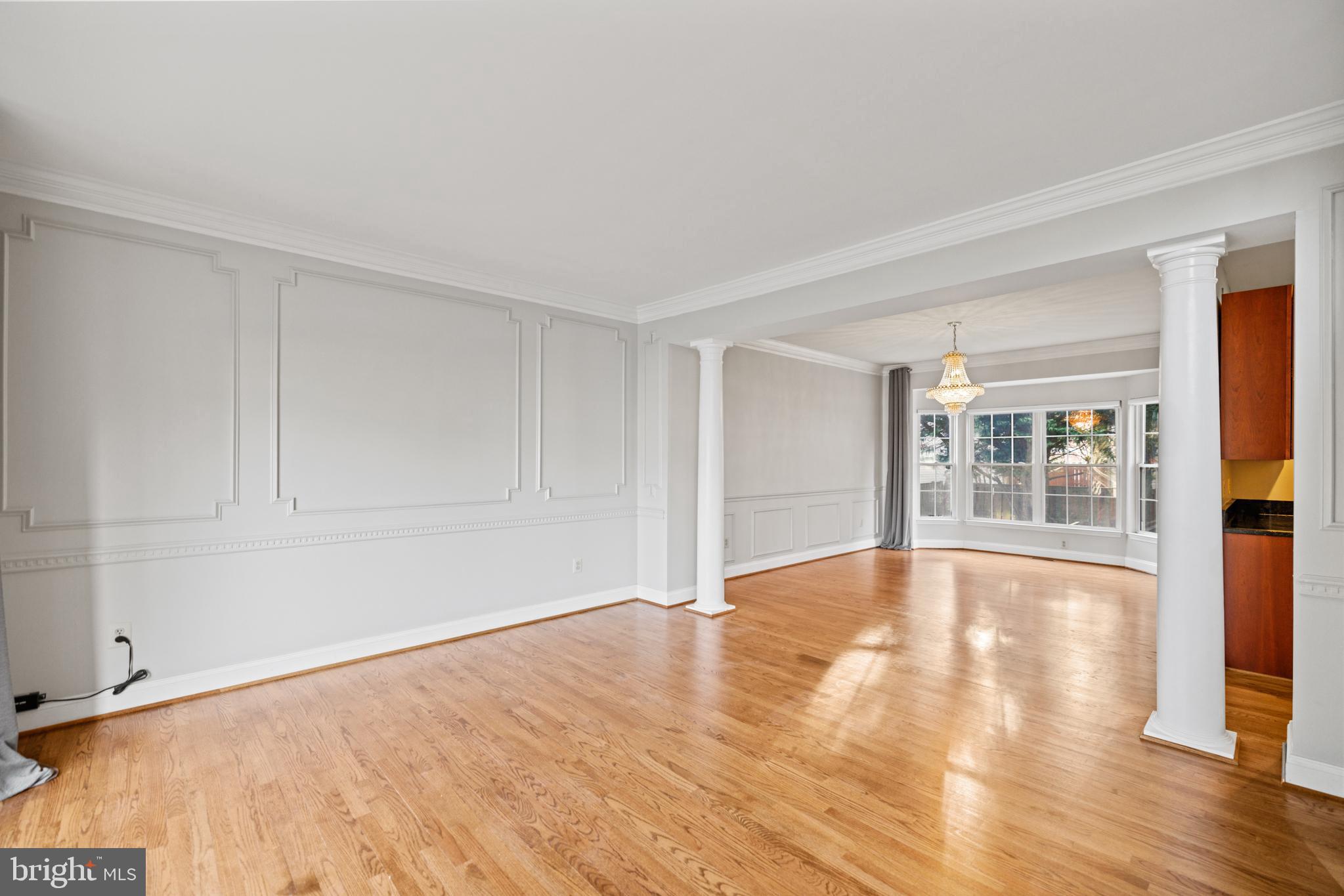 6168 Deer Ridge Trail Springfield, VA 22150 - Photo 8 of 76