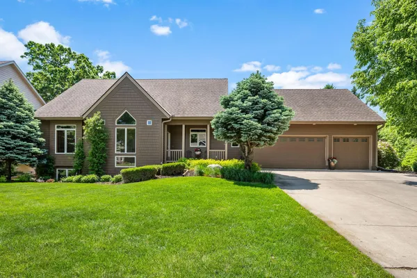 $699,900 | 245 Luisa Court, Chaska, MN 55318