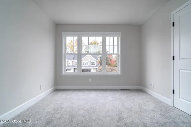 $516,400 | 16 Priddle Lane, Latham, NY 12110