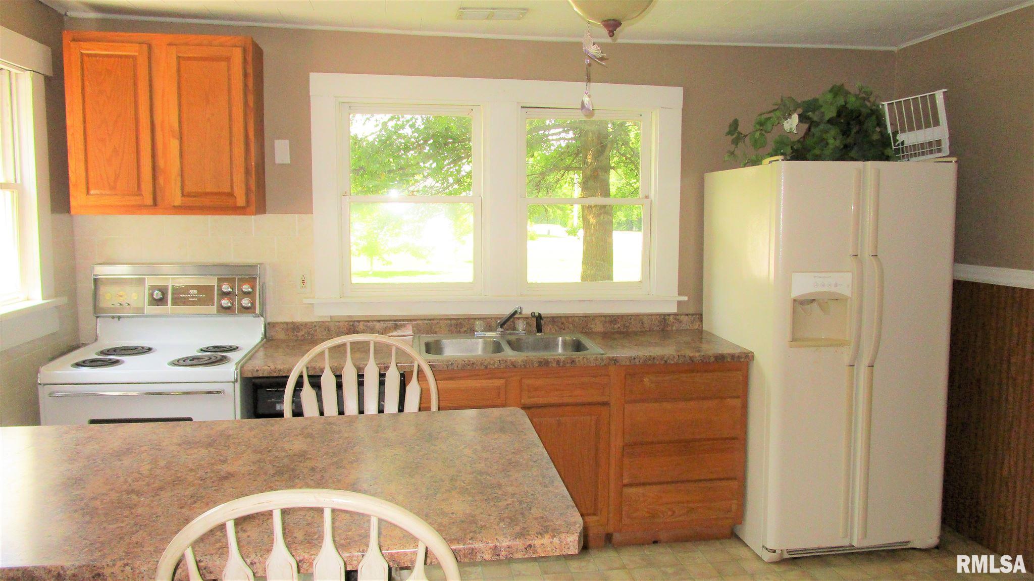 139 North Stanford Road Flora, IL 62839 - Photo 20 of 45 Gallery Image 20
