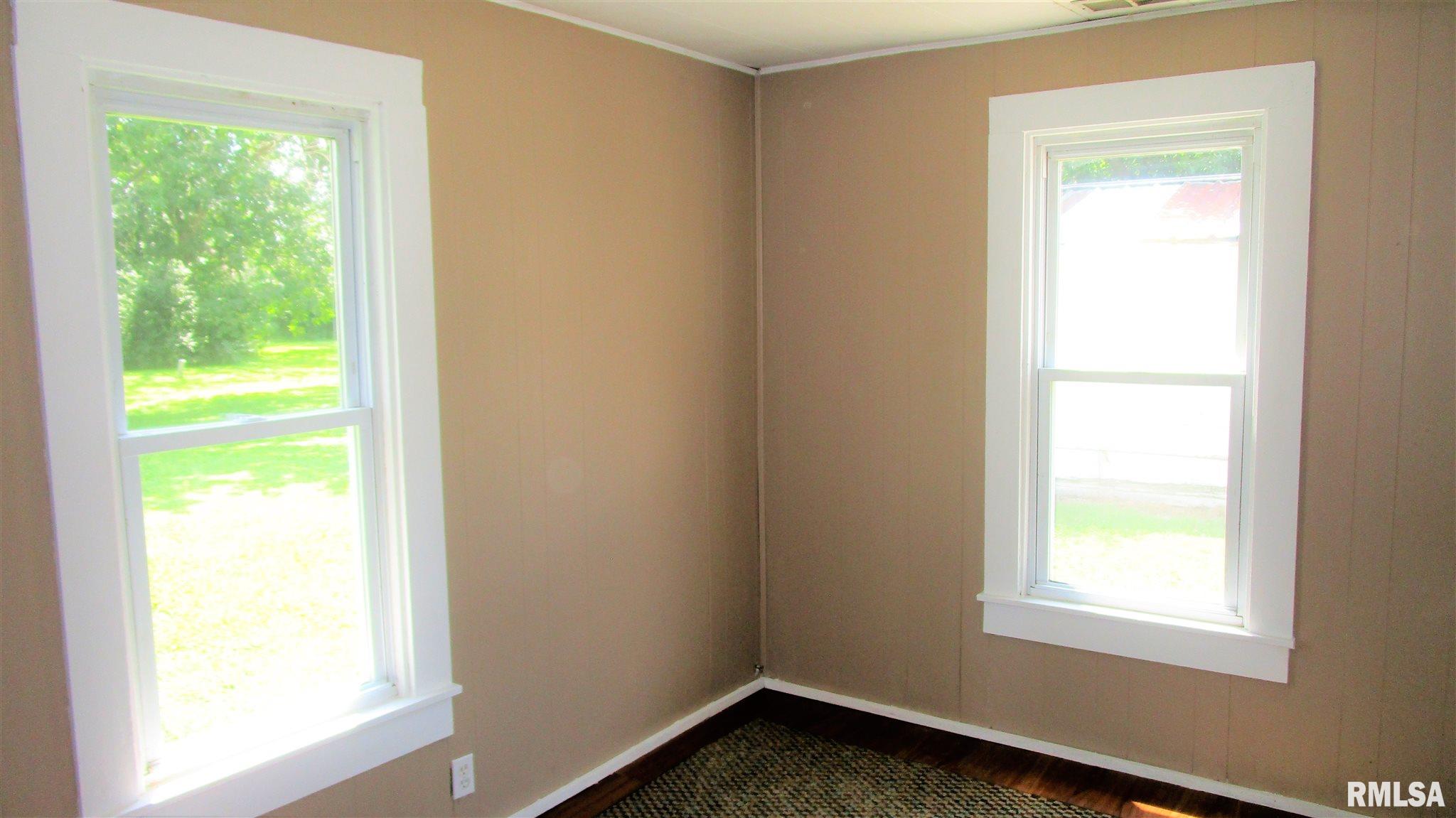 139 North Stanford Road Flora, IL 62839 - Photo 32 of 45 Gallery Image 32