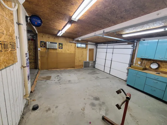 $179,950 | 214 Thermal Place, Thermal, CA 92274