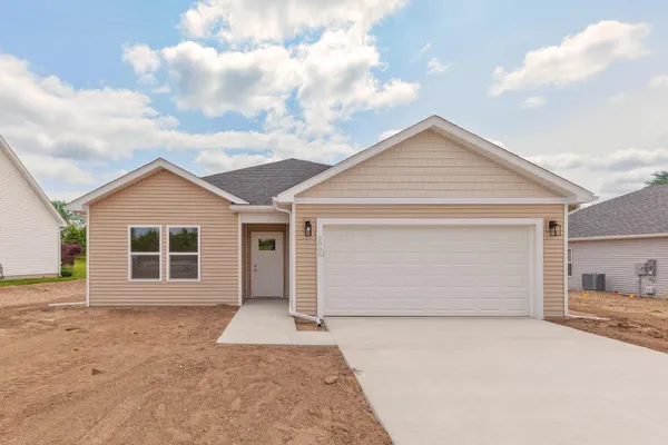 $299,500 | 2010 Grn Acrs Drive, Adrian, MI 49221