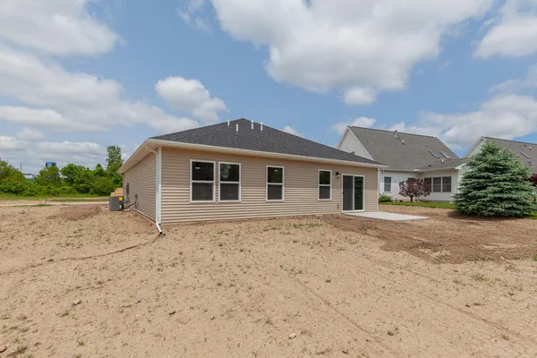 $299,500 | 2010 Grn Acrs Drive, Adrian, MI 49221