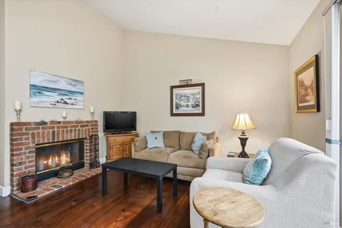 $715,000 | 281 Michael Drive, Santa Rosa, CA 95401