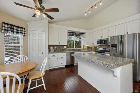 $715,000 | 281 Michael Drive, Santa Rosa, CA 95401