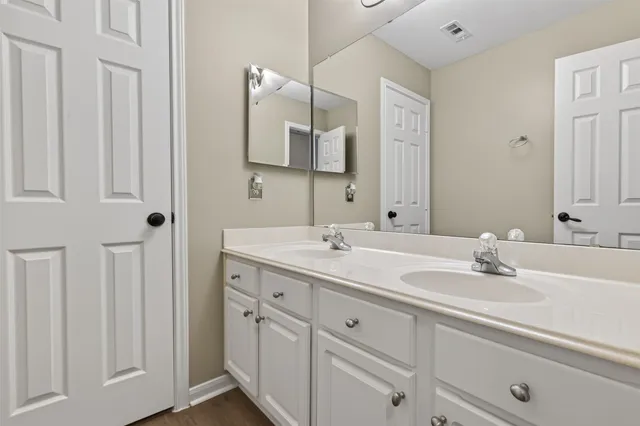 $345,000 | 14750 Kendallbrook Drive, Houston, TX 77095