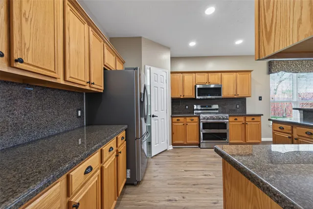 $345,000 | 14750 Kendallbrook Drive, Houston, TX 77095