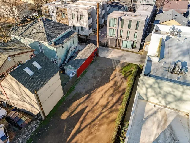 $340,000 | 509 T Street, Sacramento, CA 95811