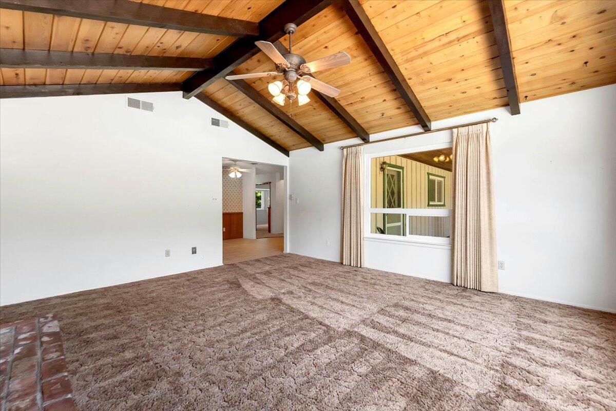 9871 Deschutes Road Palo Cedro, CA 96073 - Photo 16 of 80 25-Family to Dining