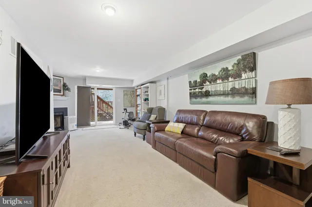 $540,000 | 5724 Harrier Drive, Clifton, VA 20124