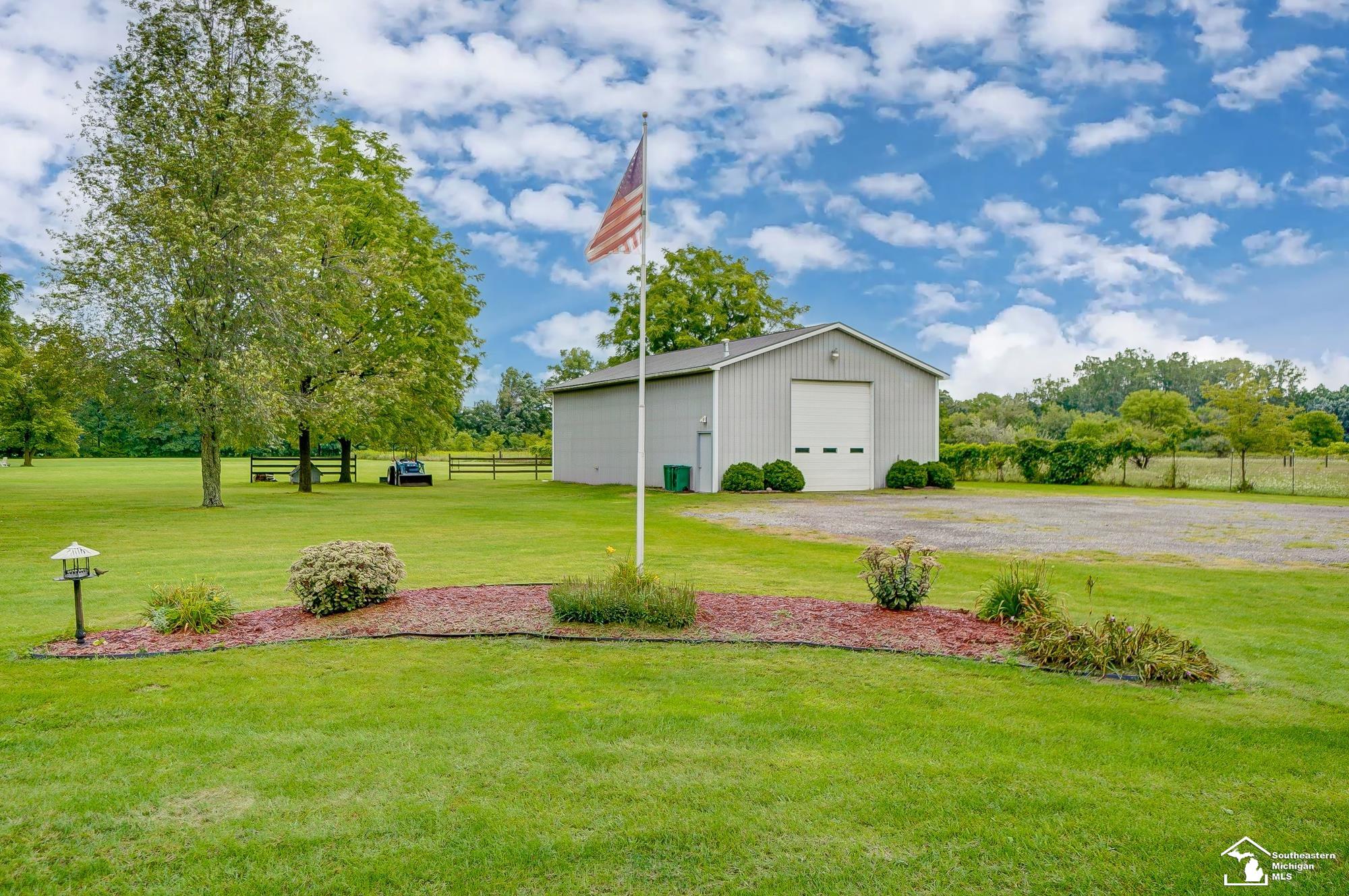 49774 Willis Road Belleville, MI 48111 - Photo 50 of 53 50120134-49.JPG