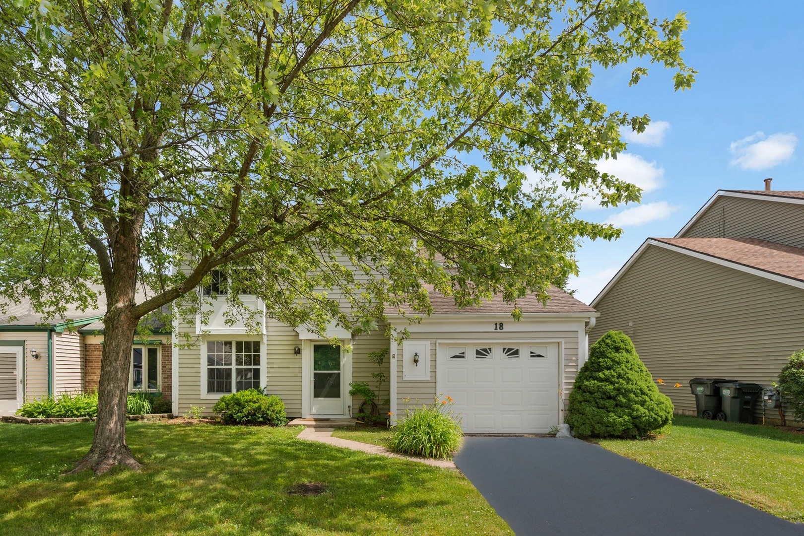 18 Bedford Road Mundelein, IL 60060 - Photo 1 of 18