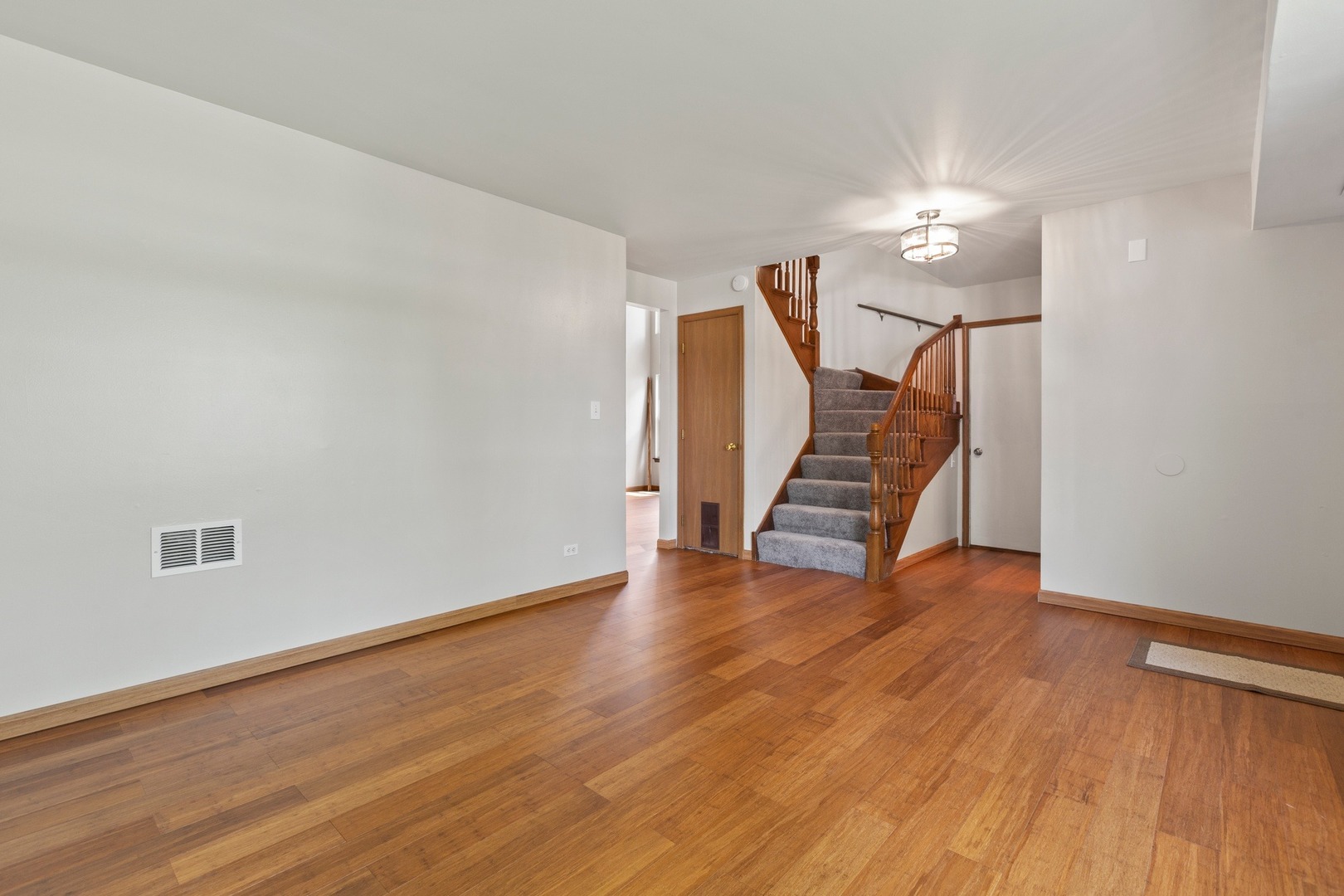 18 Bedford Road Mundelein, IL 60060 - Photo 7 of 18