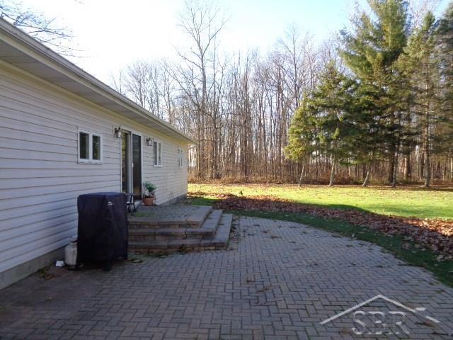 16540 Lunney Road Hemlock, MI 48626 - Photo 19 of 19 Large Brick Patio