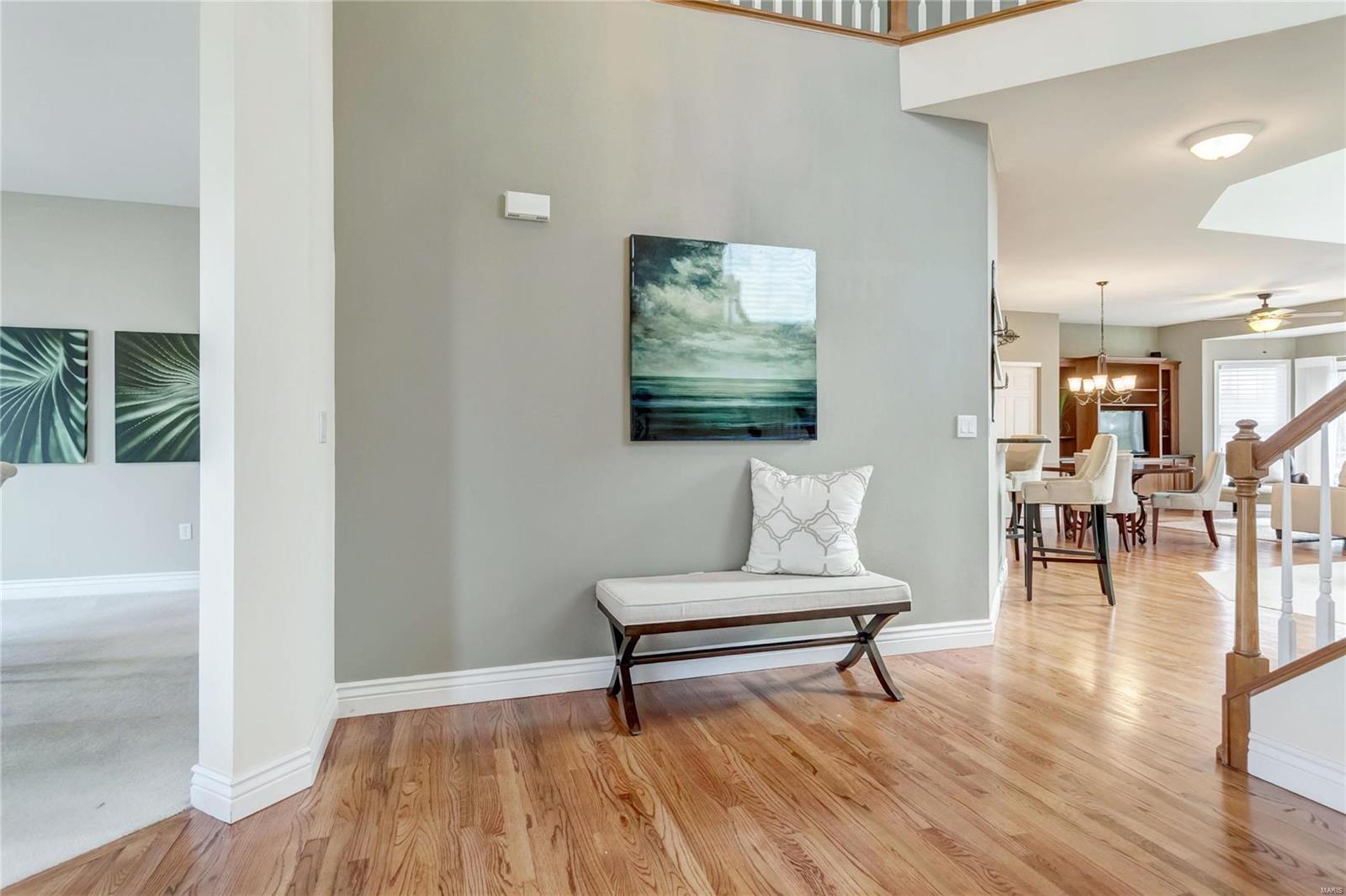 10158 Tanbridge Road St. Louis, MO 63128 - Photo 4 of 45 Gallery Image 4