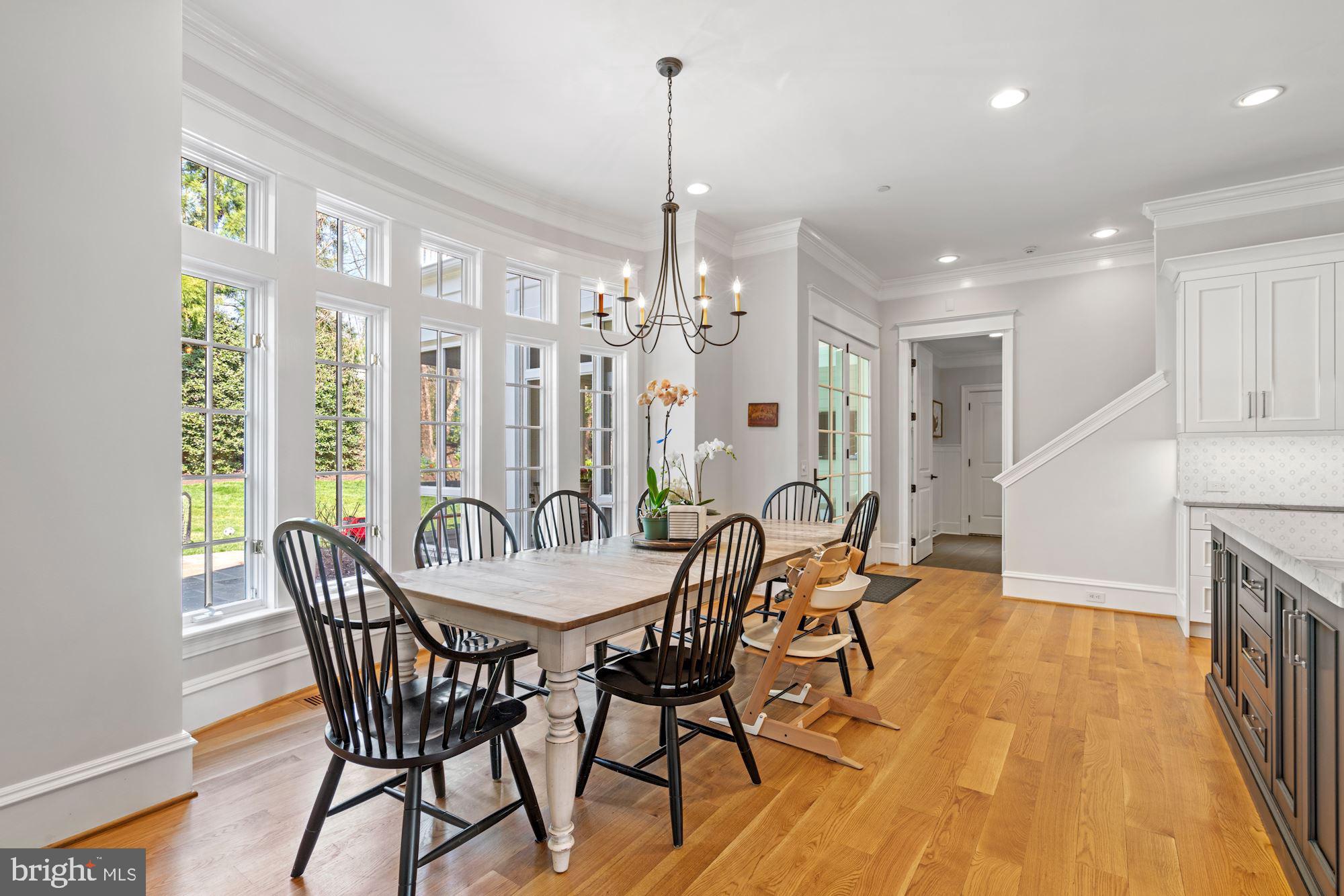 7125 Arrowood Road Bethesda, MD 20817 - Photo 21 of 71 Airy Breakfast Nook