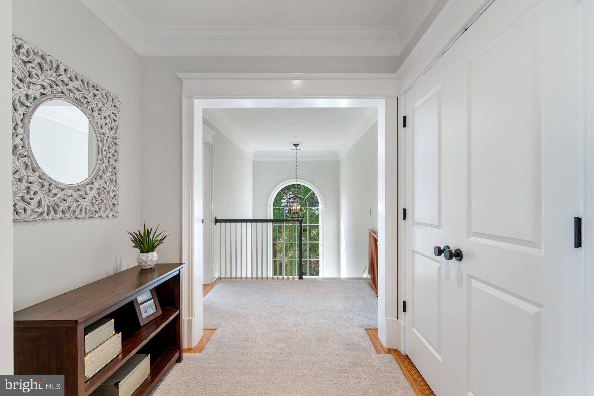 7125 Arrowood Road Bethesda, MD 20817 - Photo 28 of 71 Palladian Window