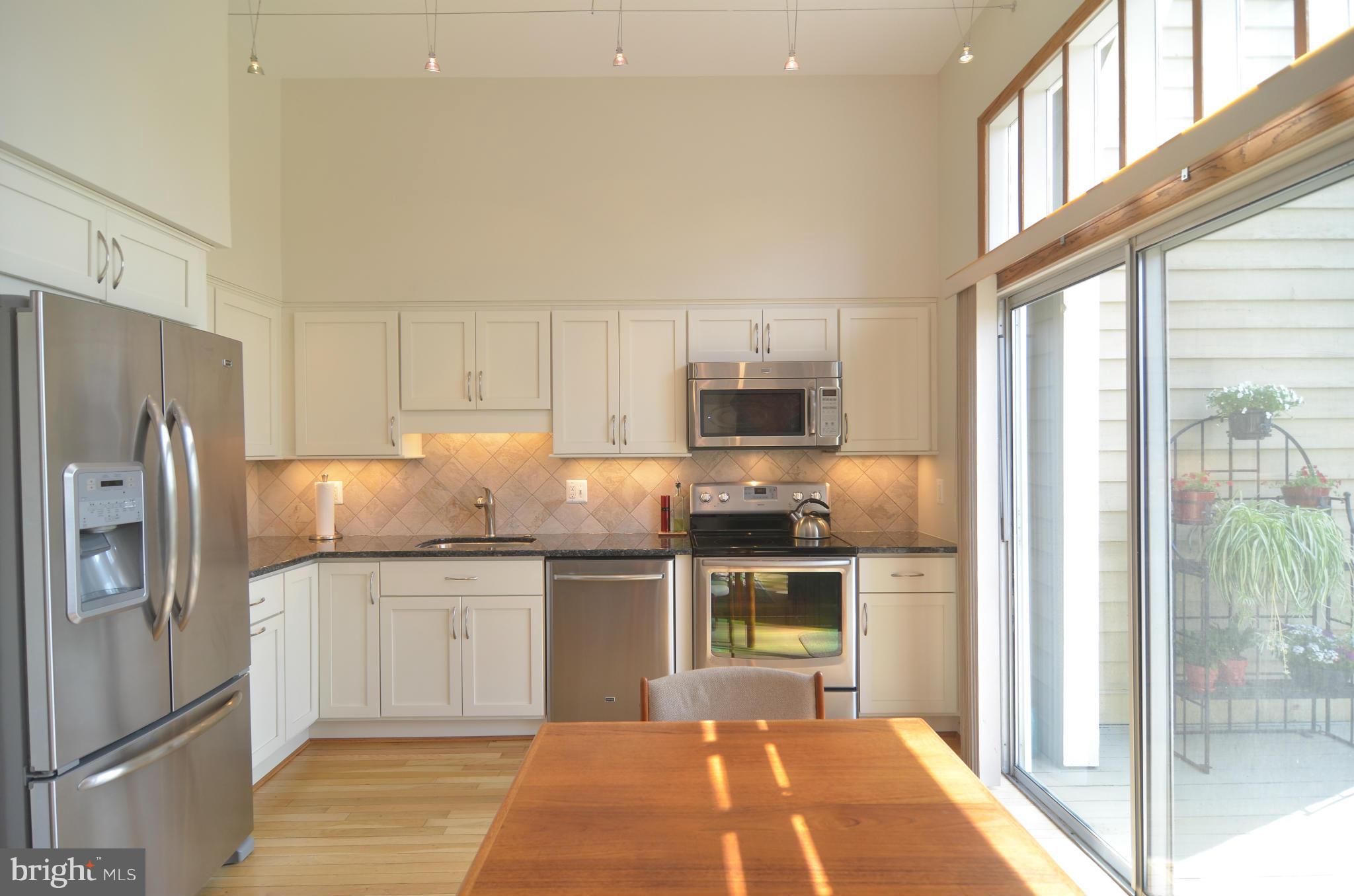 11125 Watermans Drive Reston, VA 20191 - Photo 7 of 26 The kitchen was remodeled in 2012.