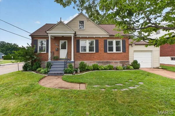$229,000 | 6235 Dexter Drive, St. Louis, MO 63123