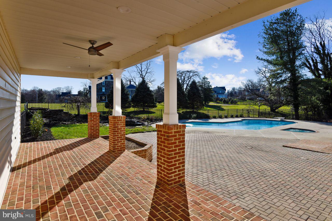 5 Stone Spring Court Baltimore, MD 21228 - Photo 35 of 117 Portico off Kitchen