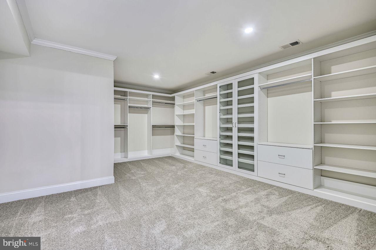 5 Stone Spring Court Baltimore, MD 21228 - Photo 50 of 117 Owners Grand Walk-In Closet