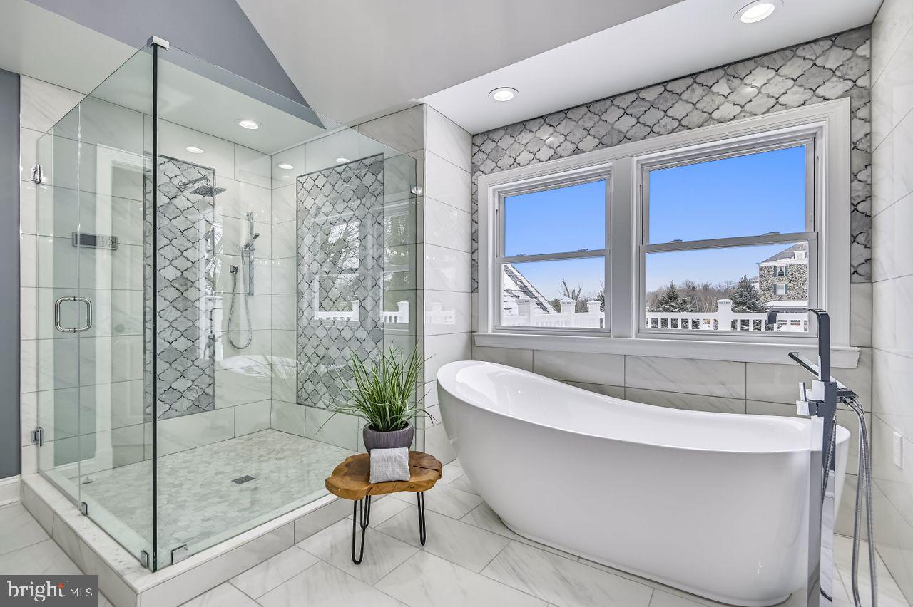 5 Stone Spring Court Baltimore, MD 21228 - Photo 51 of 117 Free Standing Tub/Walk-In Shower