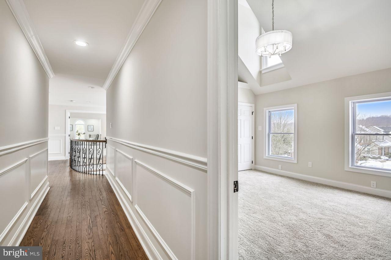5 Stone Spring Court Baltimore, MD 21228 - Photo 57 of 117 Hall View from Bedroom #4
