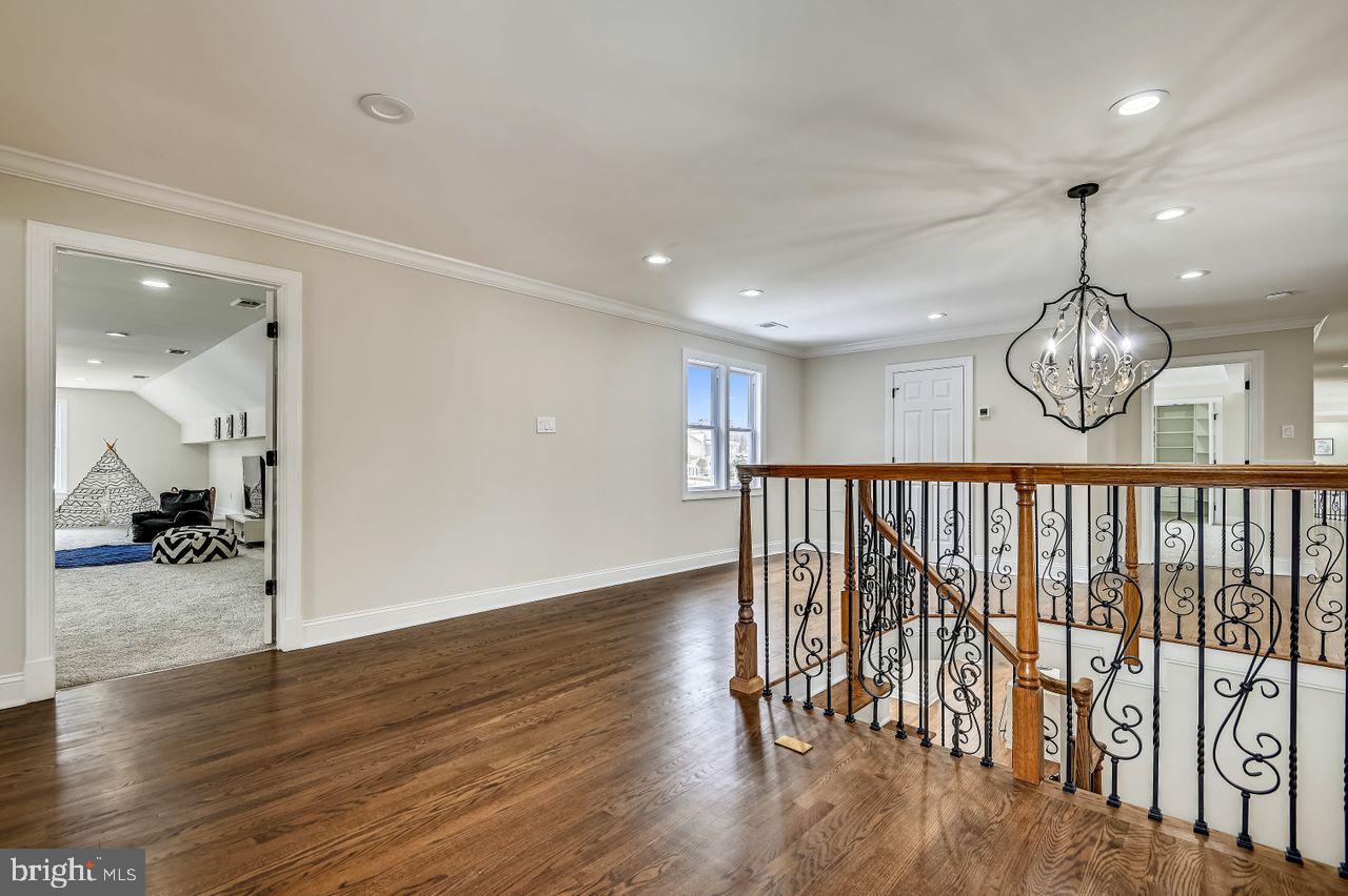 5 Stone Spring Court Baltimore, MD 21228 - Photo 65 of 117 Second Floor View