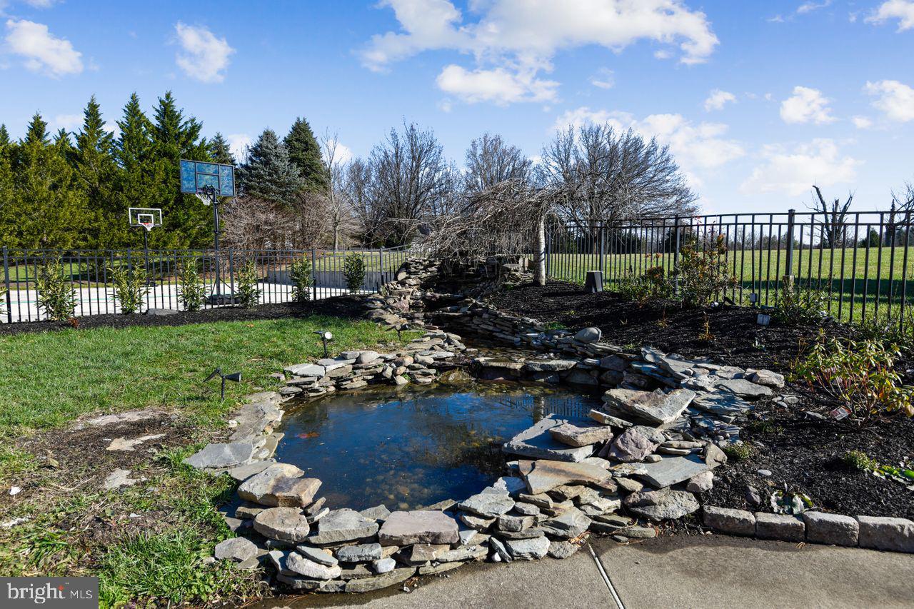 5 Stone Spring Court Baltimore, MD 21228 - Photo 97 of 117 Running Pond