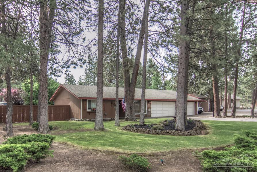 61106 Rustic Lane Bend, OR 97702 - Photo 3 of 24 Additional Photo