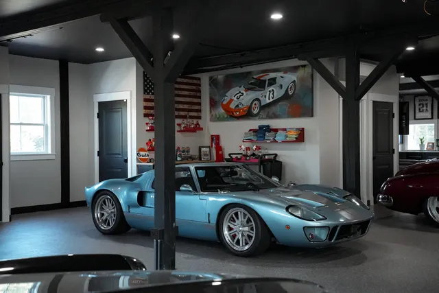 $2,950,000 | 440 Blackstrap Road, Falmouth, ME 04105