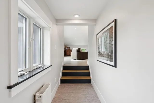 $2,950,000 | 440 Blackstrap Road, Falmouth, ME 04105