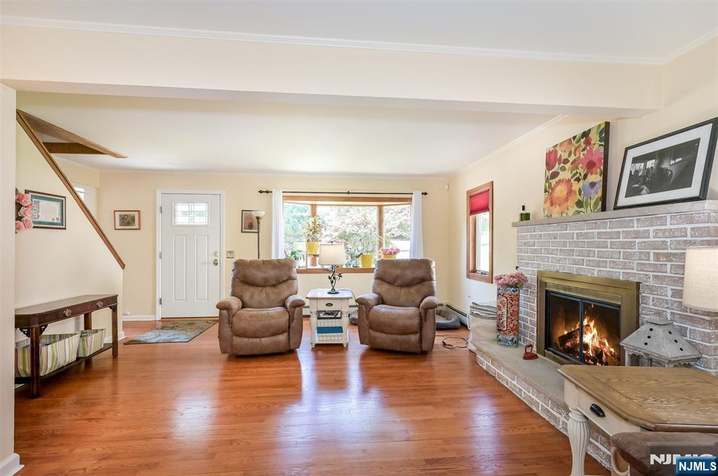 64 Ridge Avenue Park Ridge, NJ 07656 - Photo 5 of 32