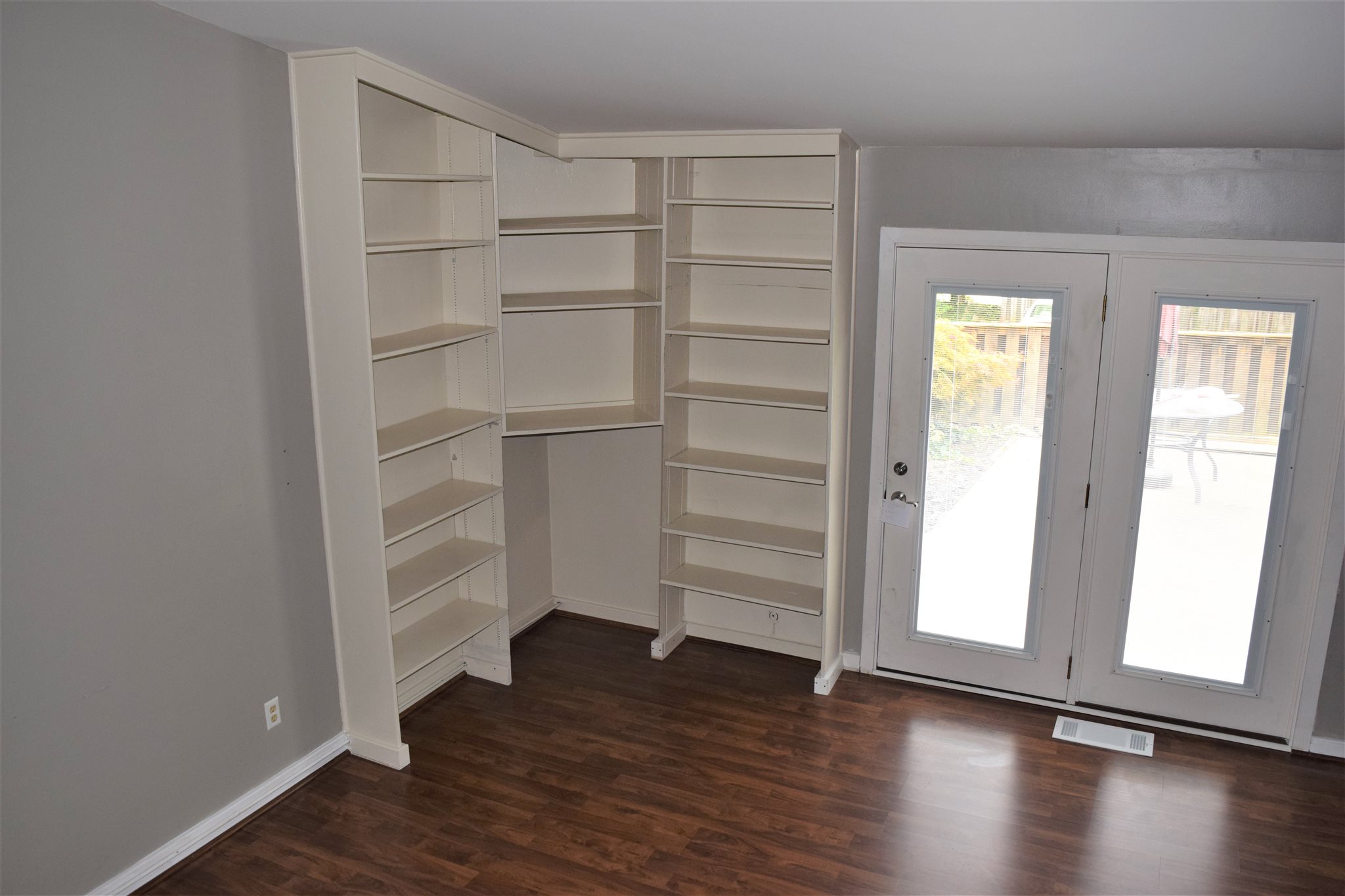 152 North Park Ridge Road, Unit 114C Bloomington, IN 47408 - Photo 4 of 25 Gallery Image 4